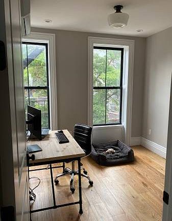 5th image of 261 Kosciuszko St #1