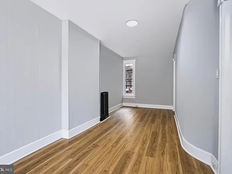 309 Academy St — Photo 7