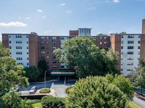 2965 Pharr Court South NW #Nw-118-118, Atlanta, GA 30305