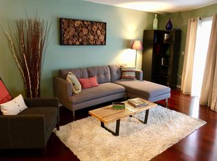 1010 NW Naito Pkwy, Portland, OR 97209