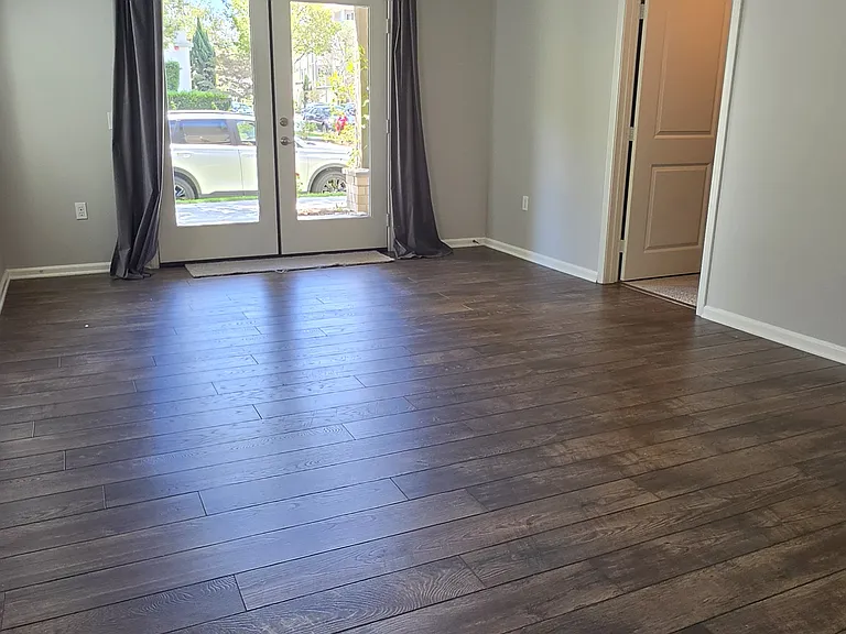 Bedroom 3, view 2