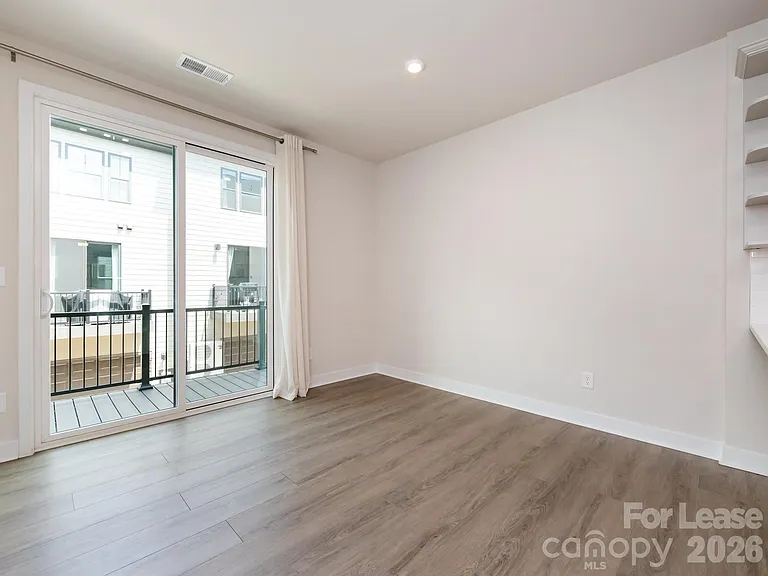 413 Spearfield Ln — Photo 13