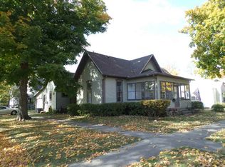 930 Pontiac St, Rochester, IN 46975