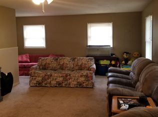 157 W Riddle Rd, Manchester, TN 37355