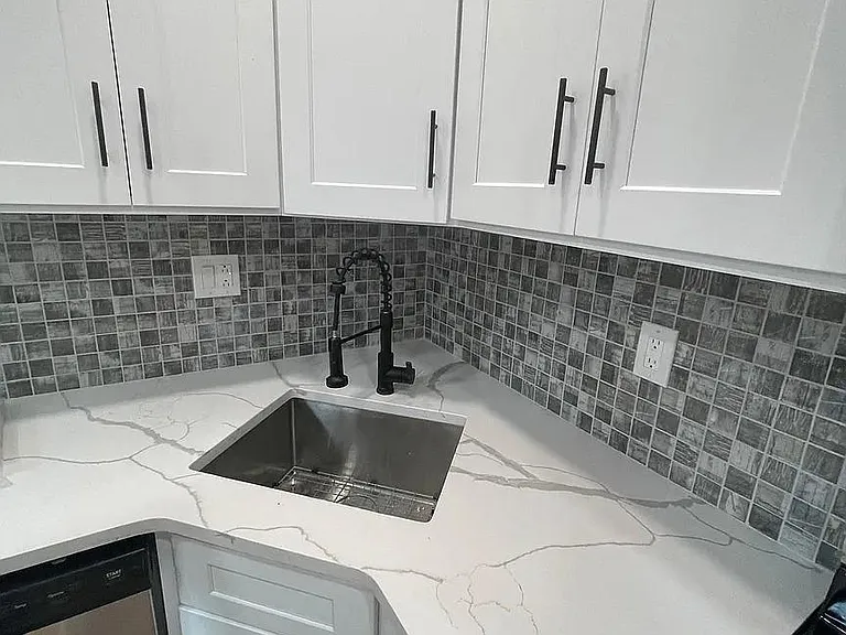 168 Green Ln #1 — Photo 4