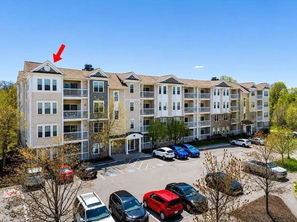 57 Augustus Ct Unit 4006, Reading, MA 01867