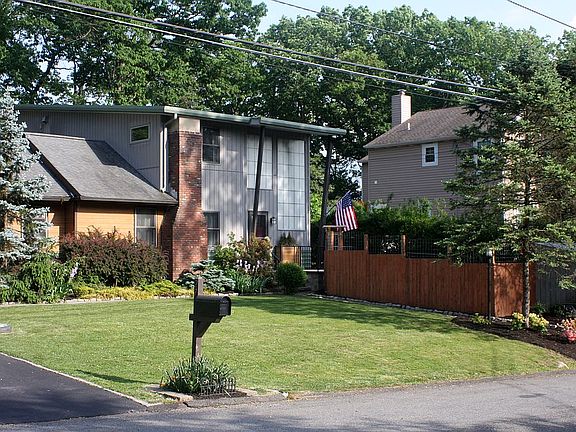 New Cedar Fence for Garden