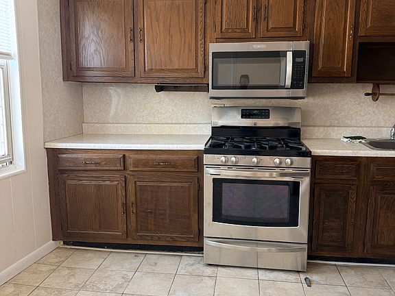 5th image of 6034 Park Ave #3