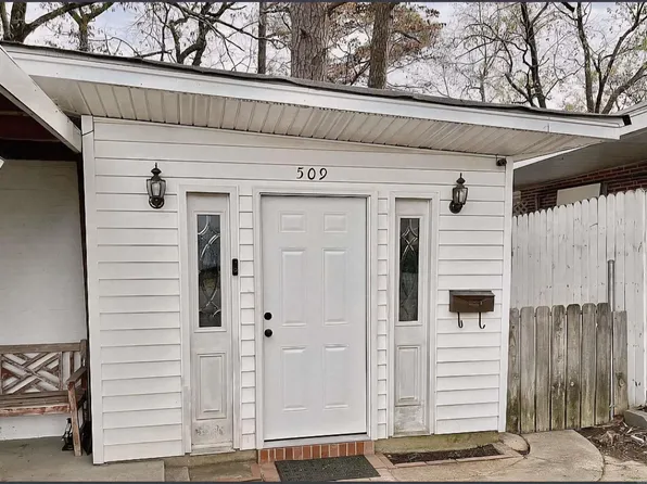 509 Cherry Ln, Malvern, AR 72104