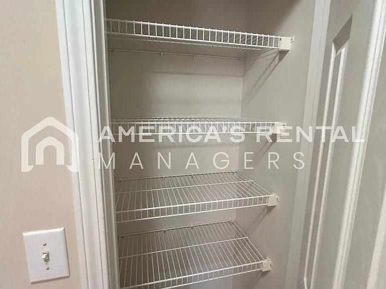 5136 Falling Creek Ln — Photo 21