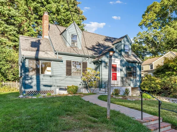 51 Gleason Rd, Lexington, MA 02420