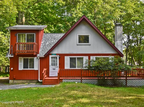 531 Mineola Cir, Pocono Lake, PA 18347