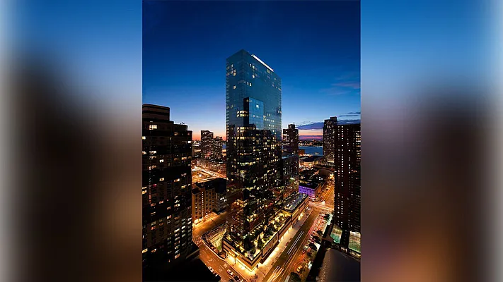 Rented by Douglas Elliman | media 17