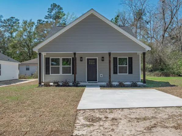 50 Choctaw Rd, Crawfordville, FL 32327