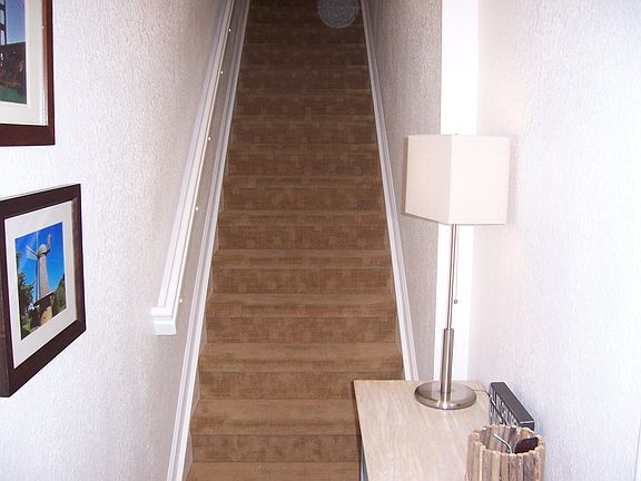 3rd image of 10400 SW Stephanie Way #204