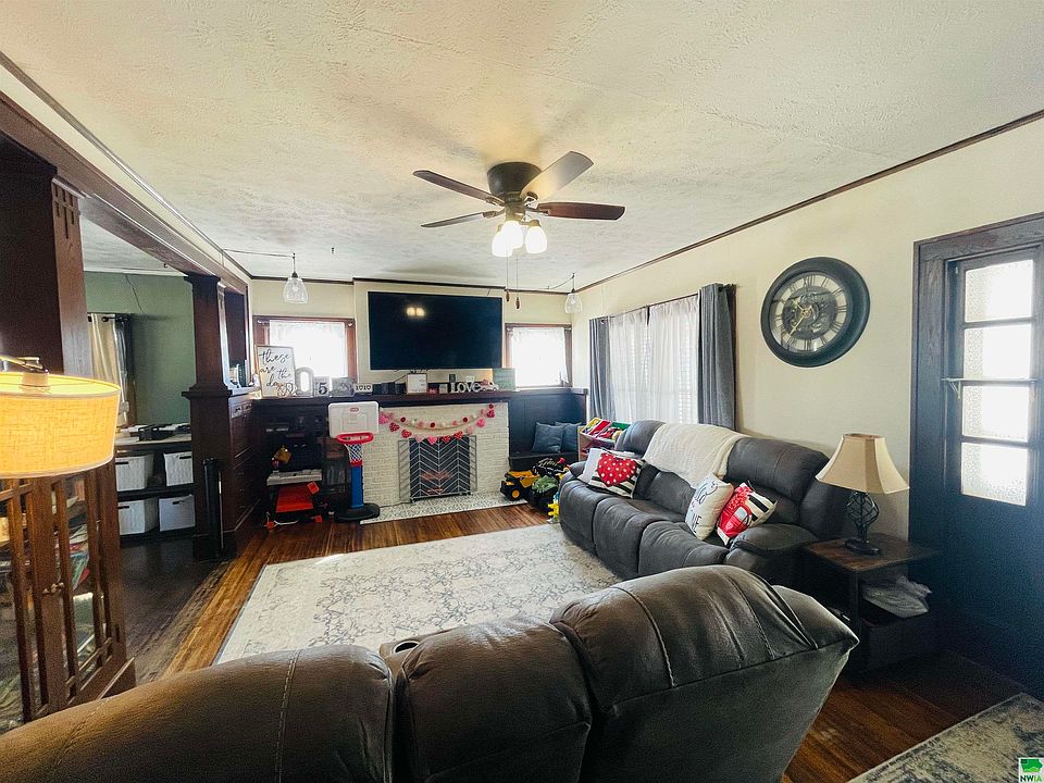125 E Jackson St, Smithland, IA 51056 Zillow