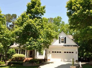 110 Gwinnett Pl, Cary, NC 27518