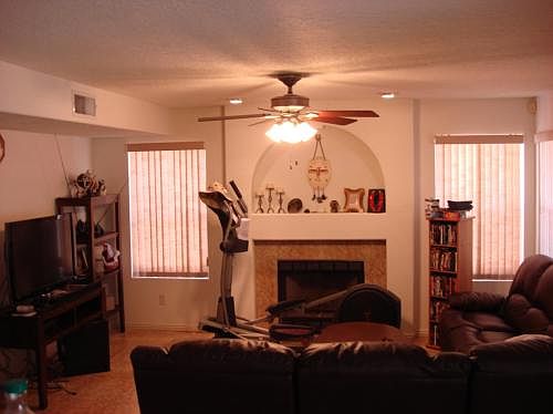 3rd image of 8415 Manuel Cia Pl NE