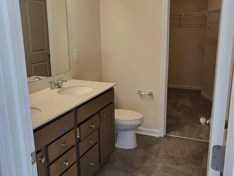 MasterBathcRoom