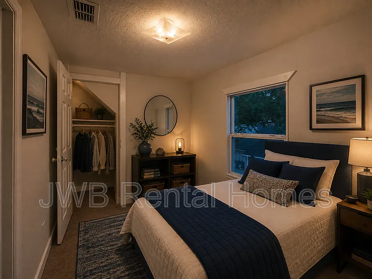 3933 Boulevard #2 — Photo 17