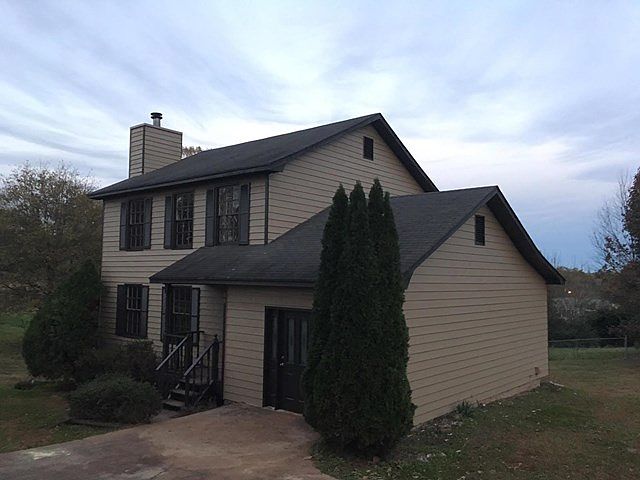 1st image of 65 Fairlane Dr