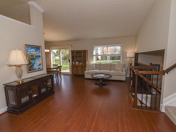 3rd image of 2713 Claiborne Ct