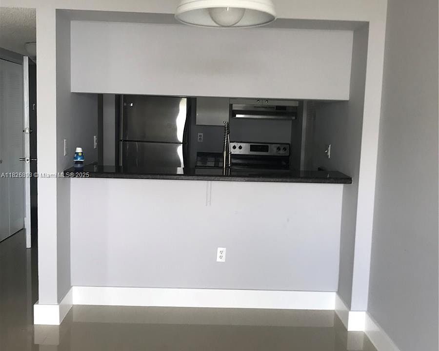 1st image of 850 N Miami Ave APT 307