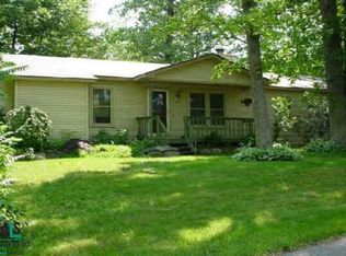 1665 Rosedale St, West Bloomfield, MI 48324