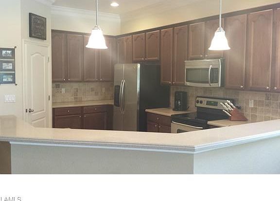 2nd image of 13821 Cleto Dr