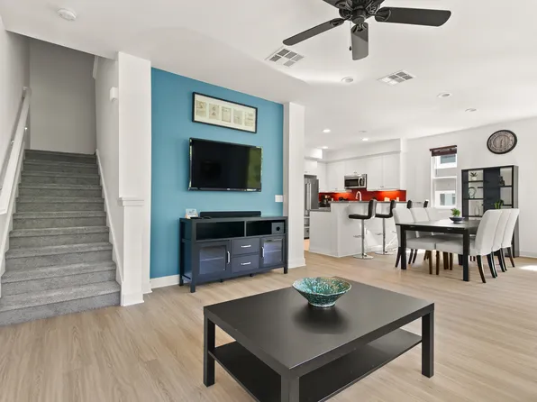 1110 Makena Way, Oceanside, CA 92054