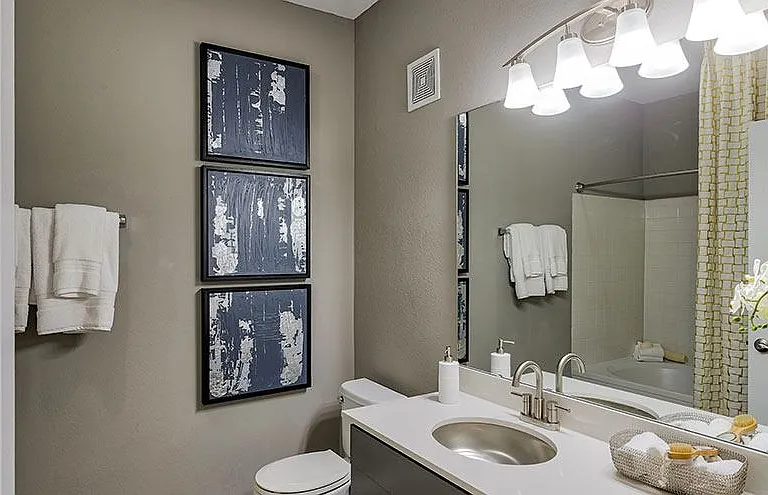 Summit Ridge Apartments — Photo 11