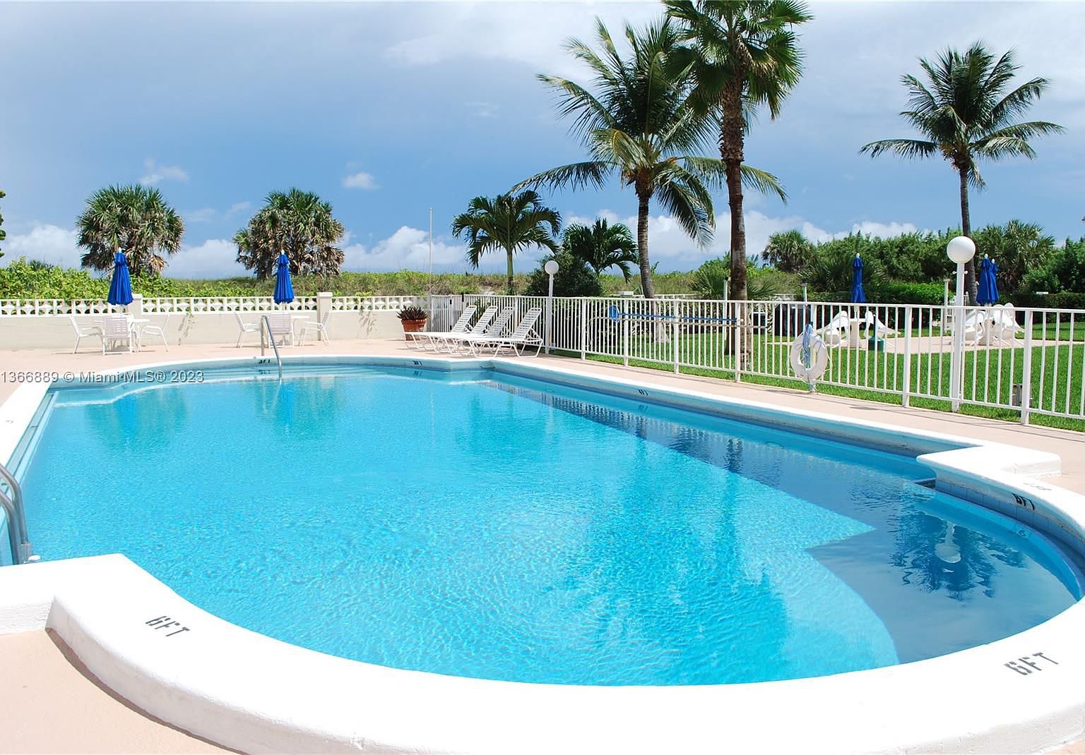 125 Ocean Ave 202, Palm Beach Shores, FL 33404 Zillow