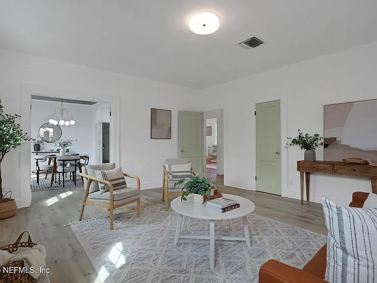 4725 French St — Photo 26