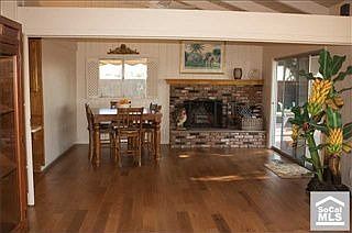 2nd image of 1400 Alto Ln