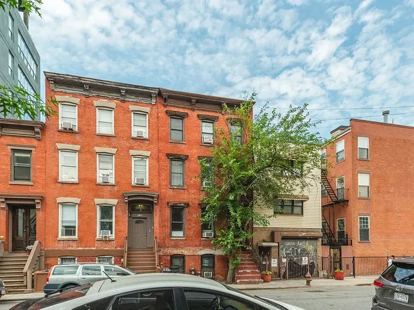 328 Berry St, Brooklyn, NY 11249