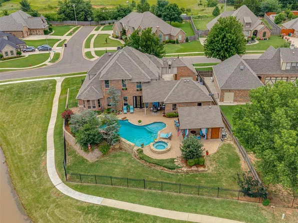 9525 SW 35th Ter, Oklahoma City, OK 73179