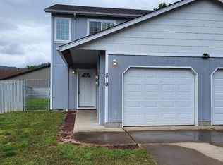 810 N Douglas Ave, Cottage Grove, OR 97424