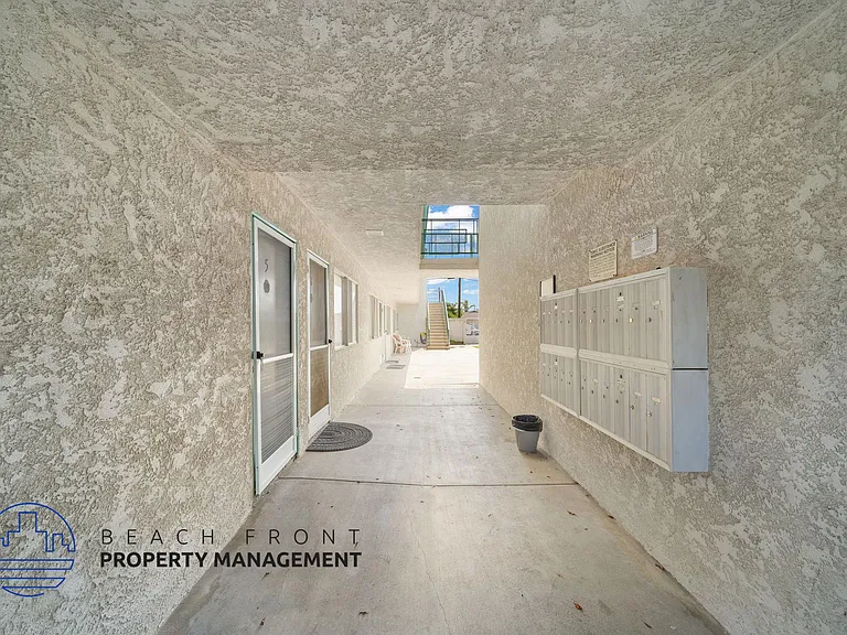 12318 Birch Ave. — Photo 13