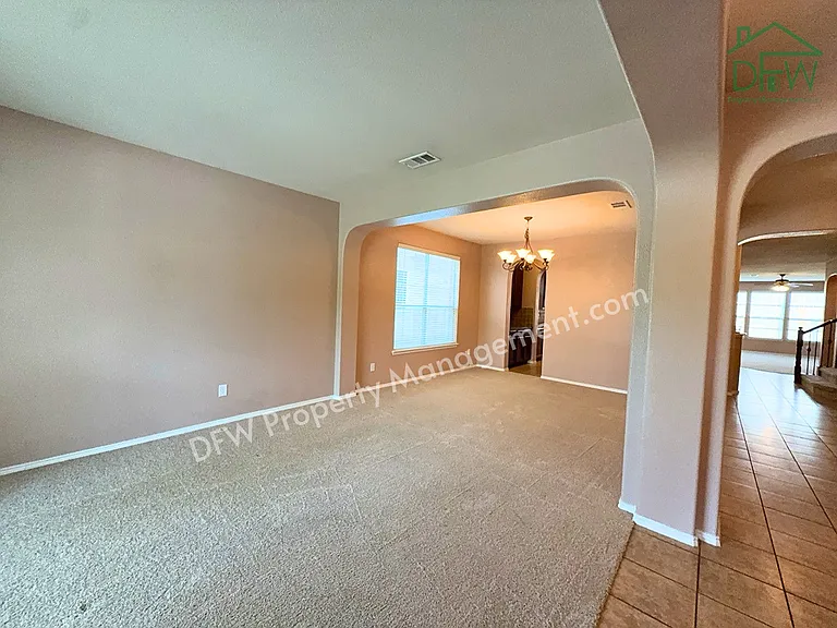 9709 Gessner Dr — Photo 2