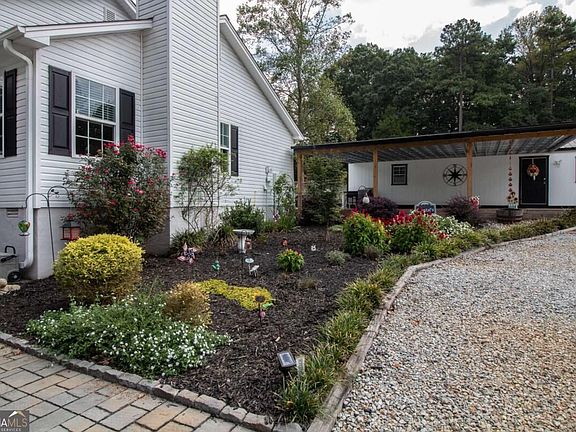 3rd image of 2439 Ila Rd