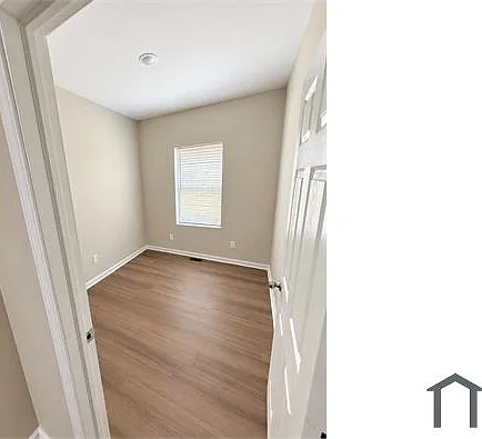 3 bed, 1750 sqft, $1,900 — Photo 2