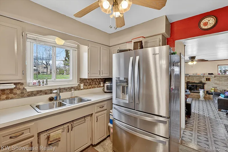 Thumbnail 19