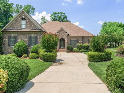 705 Golf House Rd W, Whitsett, NC, 27377