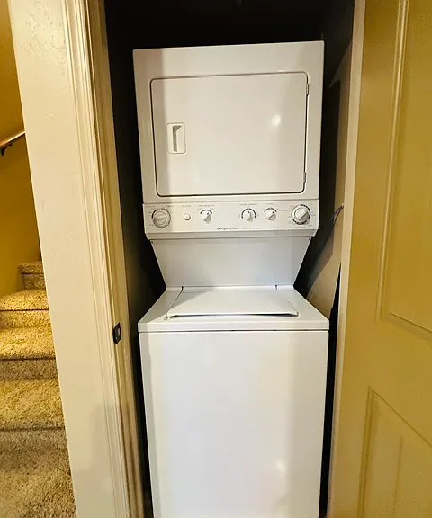 washer & dryer