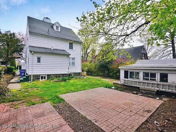 4th image of 26 Garretson Ave