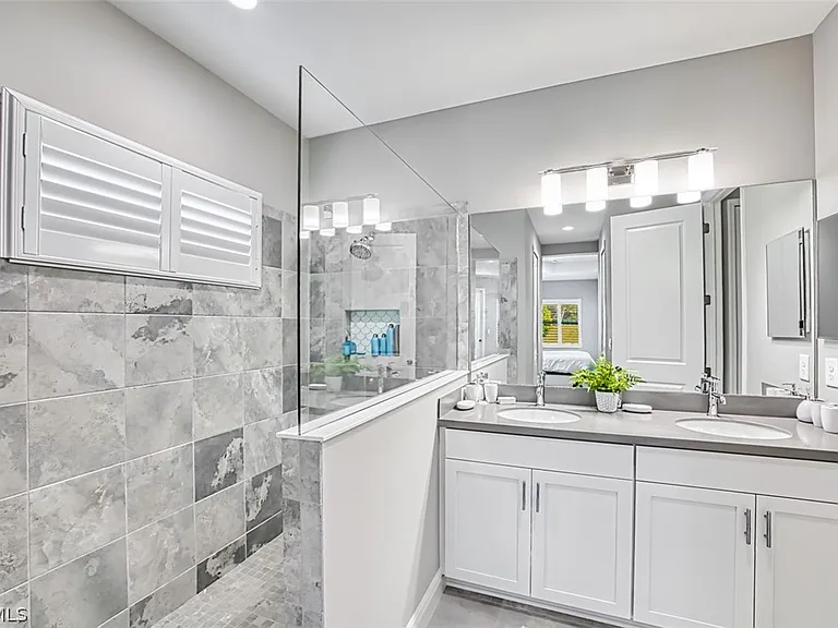 2925 Willow Ridge Ct — Photo 37