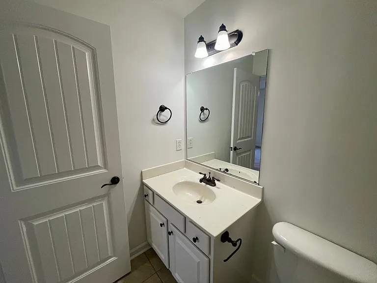 111 Old Tavern Cir #1 — Photo 21