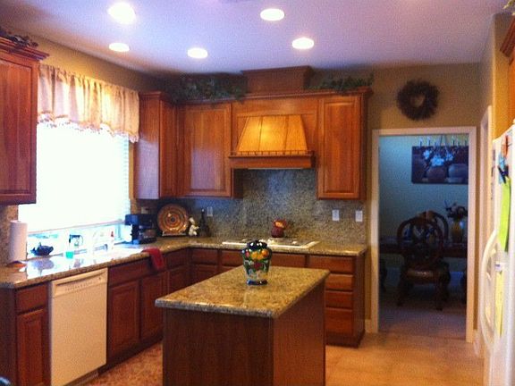 4th image of 5222 Garlenda Dr