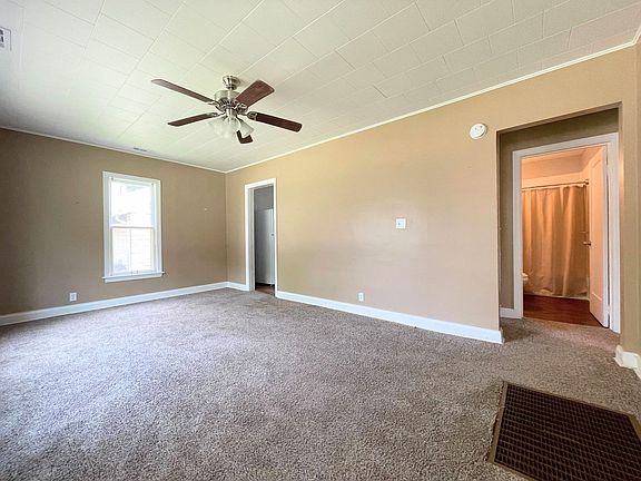 4th image of 619 W 19th Ave
