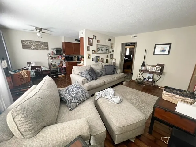 518 Osage St #3 — Photo 3